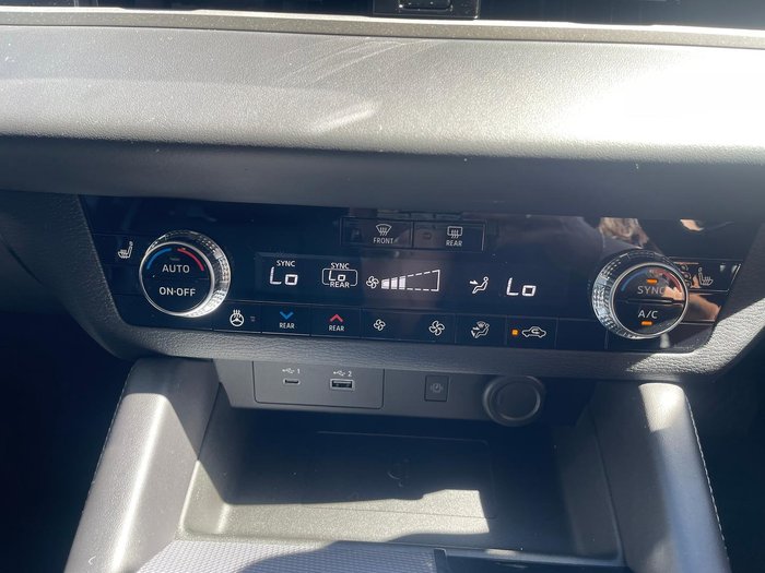 2024 Mitsubishi Outlander PHEV Exceed