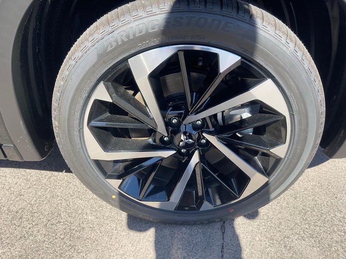 2024 Mitsubishi Outlander PHEV Exceed