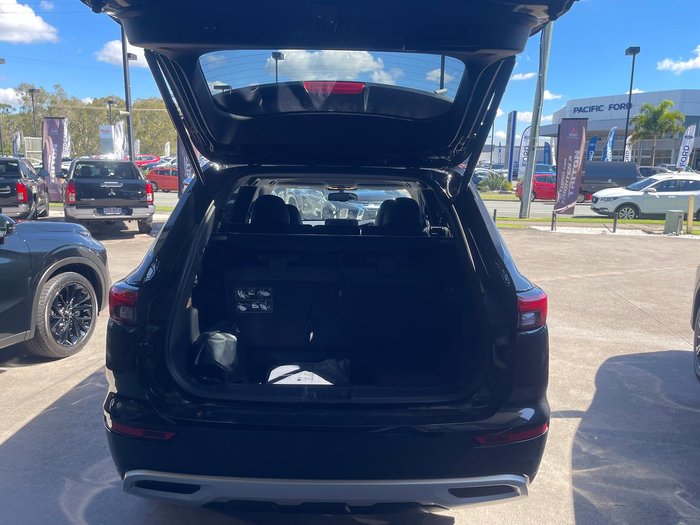 2024 Mitsubishi Outlander PHEV Exceed