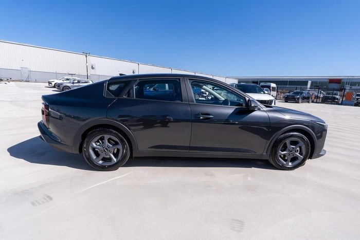 2024 Kia K4 S