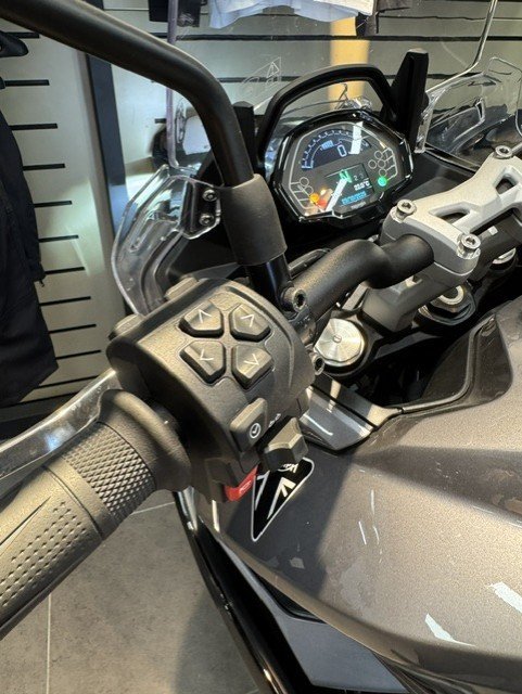 2025 Triumph 2025 Triumph 800CC Tiger Sport 800 (TIGSP800) SAPPHIRE BLACK