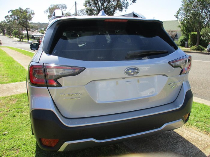 2024 Subaru Outback AWD Touring XT