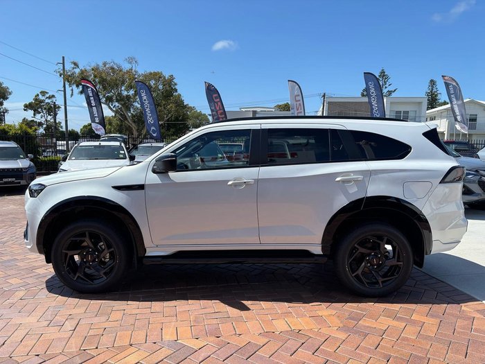 2025 Isuzu MU-X X-TERRAIN