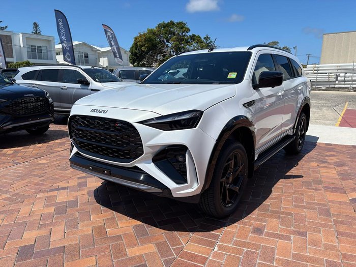 2026 Isuzu MU-X X-TERRAIN