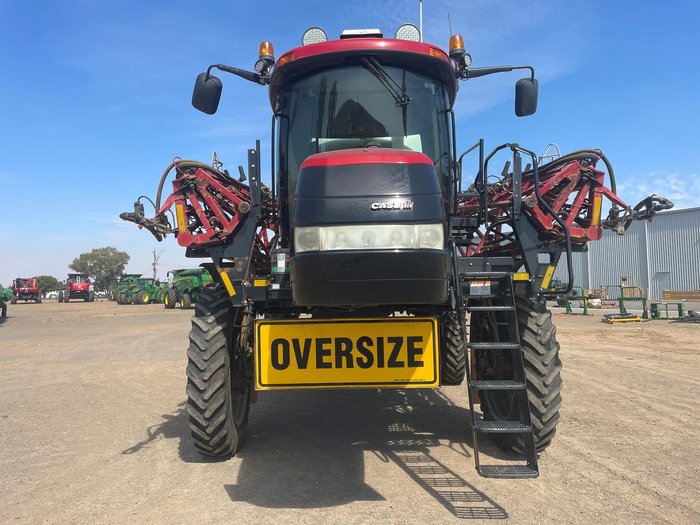 2019 CASE IH Patriot 4430 red