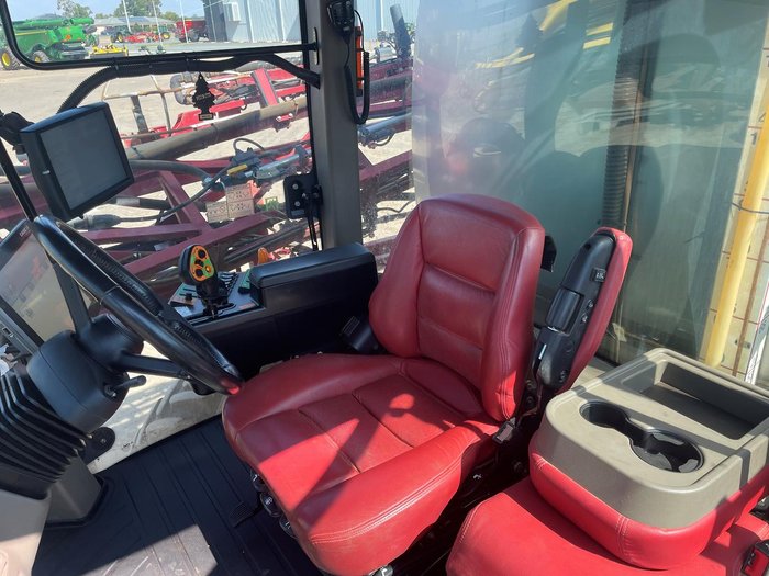 2019 CASE IH Patriot 4430 red