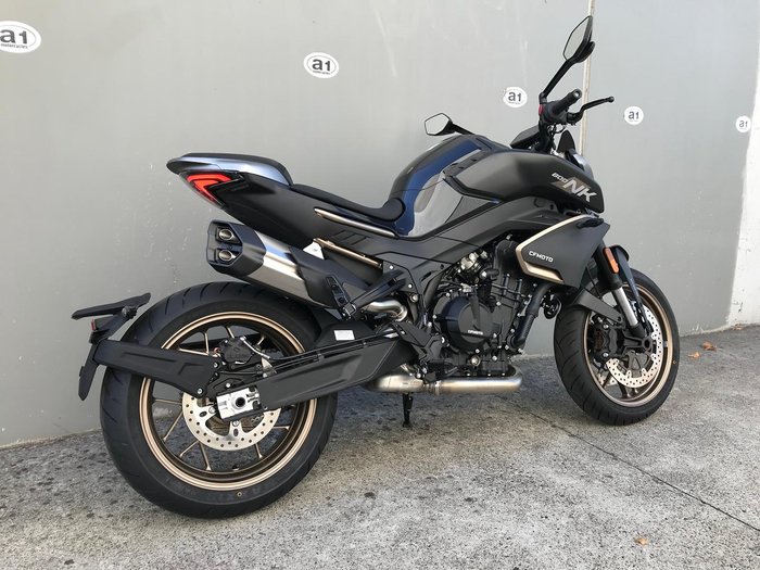 2025 CFMOTO 800NK Sport