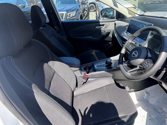 2025 Nissan QASHQAI ST