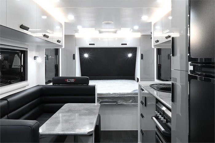 2025 VICTORY CARAVANS Trophy 22 Family