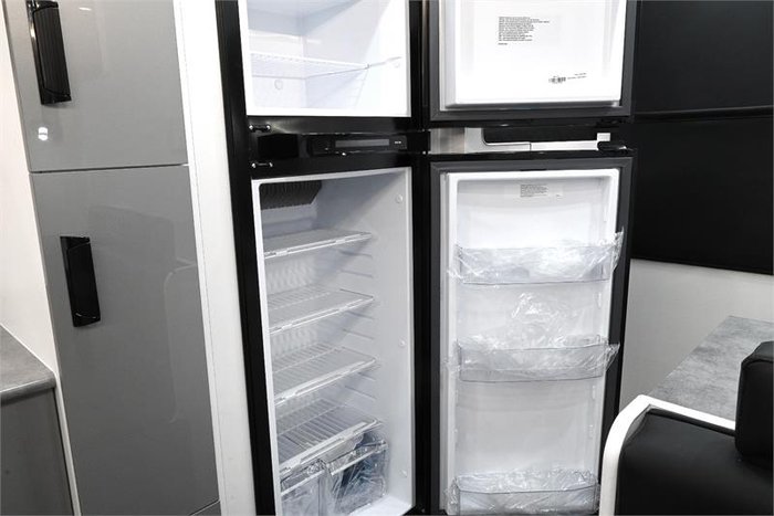 2025 VICTORY CARAVANS Trophy 22 Family