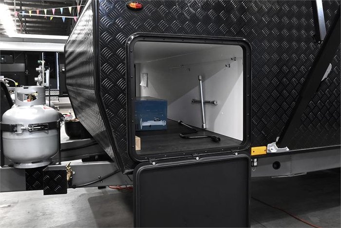 2025 VICTORY CARAVANS Trophy 22 Family