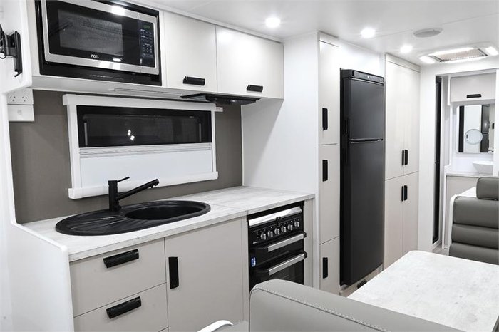 2025 VICTORY CARAVANS Trophy 22' club