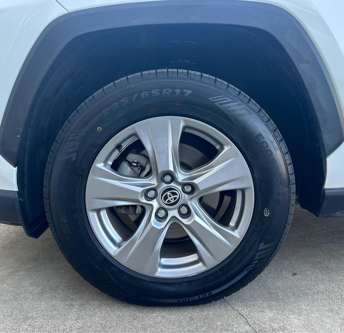 2022 Toyota RAV4 GX
