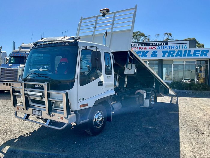 2000 IZUZU Frr500a 175 Siteck Tilt Tray Read Full Spec $45000+Gst IZUZU FRR 500 175 SITECK WHITE