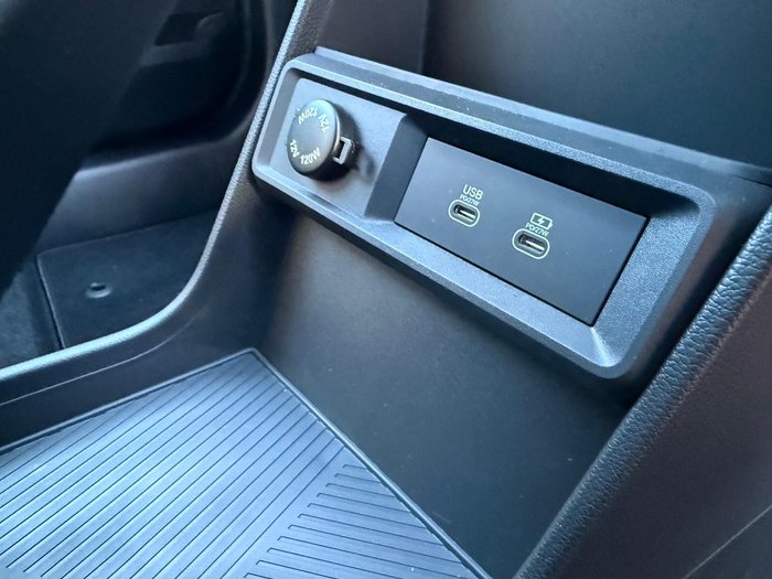 2024 KGM SsangYong Torres Ultimate