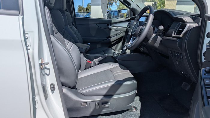 2024 Mazda BT-50 GT