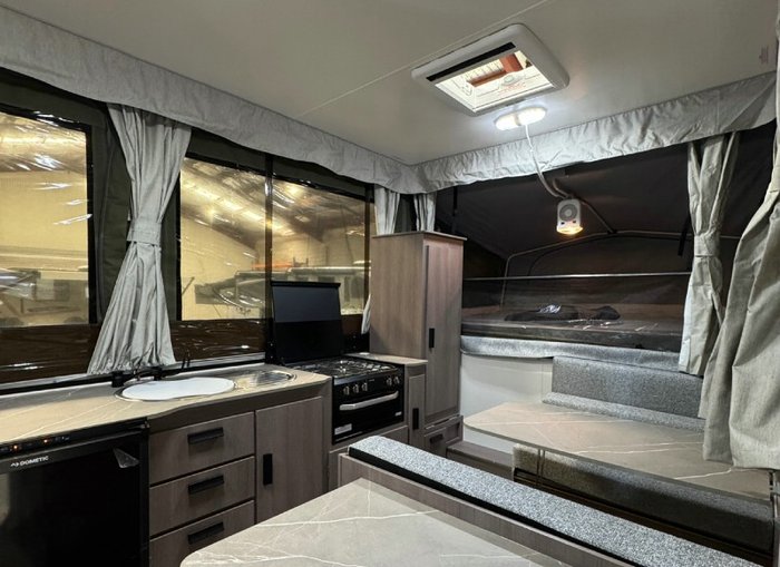 2025 JAYCO SWAN OB.CP-MY25 GREEN
