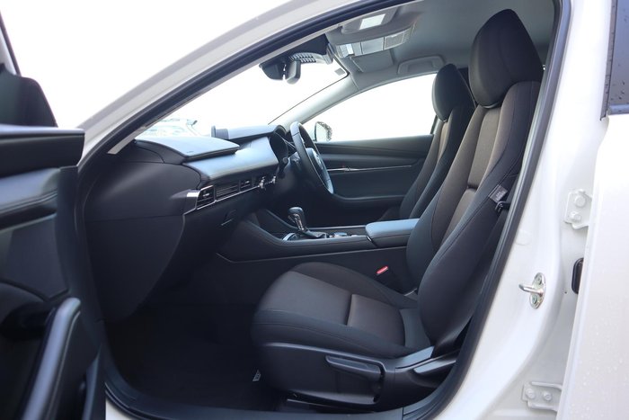 2025 Mazda 3 G20 Evolve