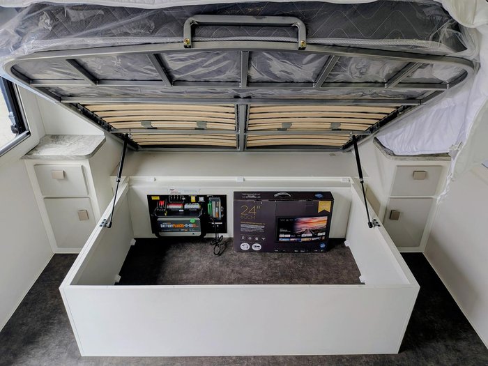 2025 JB Caravans Dirt Roader (18'6)