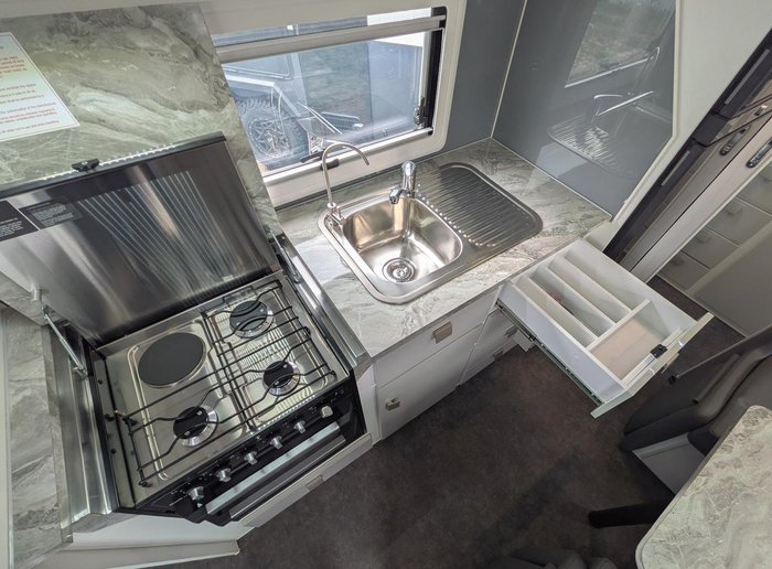 2025 JB Caravans Dirt Roader (18'6)