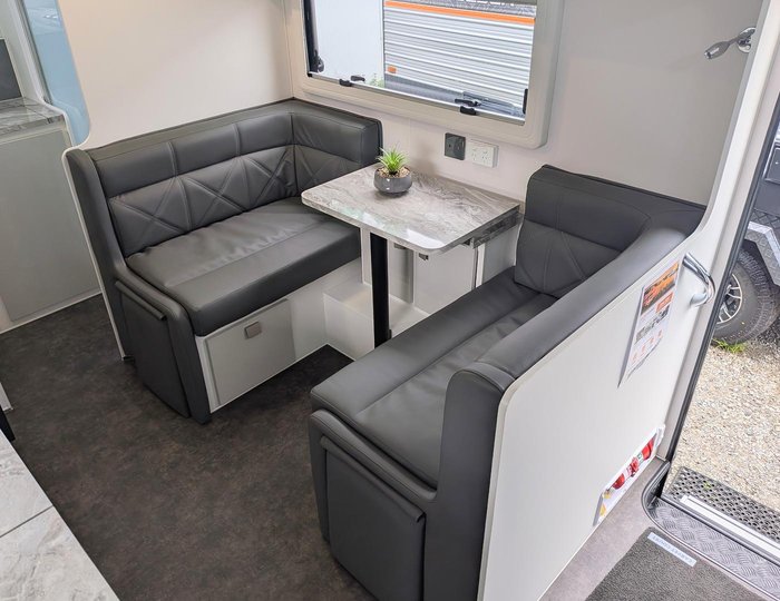 2025 JB Caravans Dirt Roader (18'6)