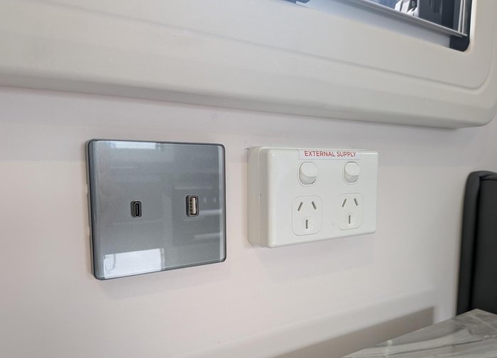 2025 JB Caravans Dirt Roader (18'6)