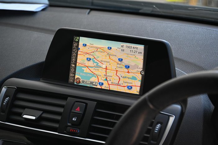 2015 BMW 2 Series 220i Sport Line