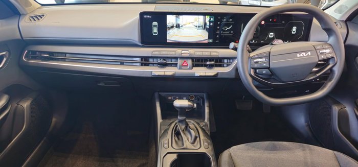 2025 Kia K4 Sport
