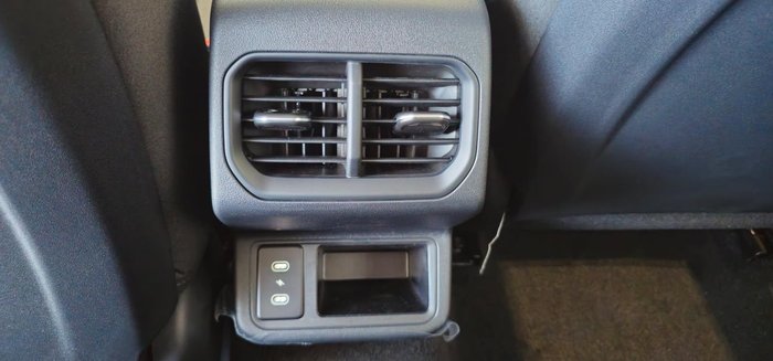2025 Kia K4 Sport