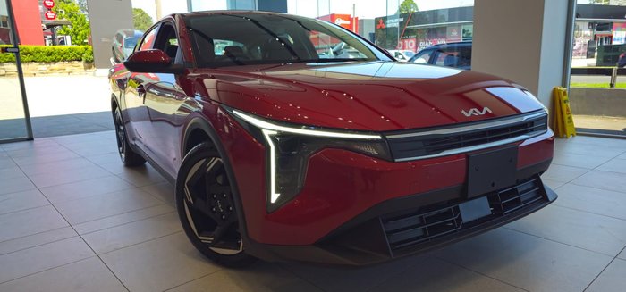 2025 Kia K4 Sport