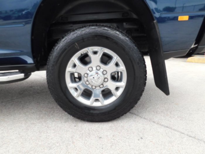 2024 RAM 2500 Laramie Rambox