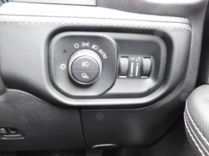 2024 RAM 2500 Laramie Rambox