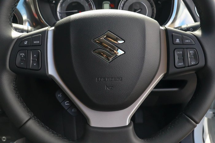 2023 Suzuki Vitara Turbo LY Series II Cool White