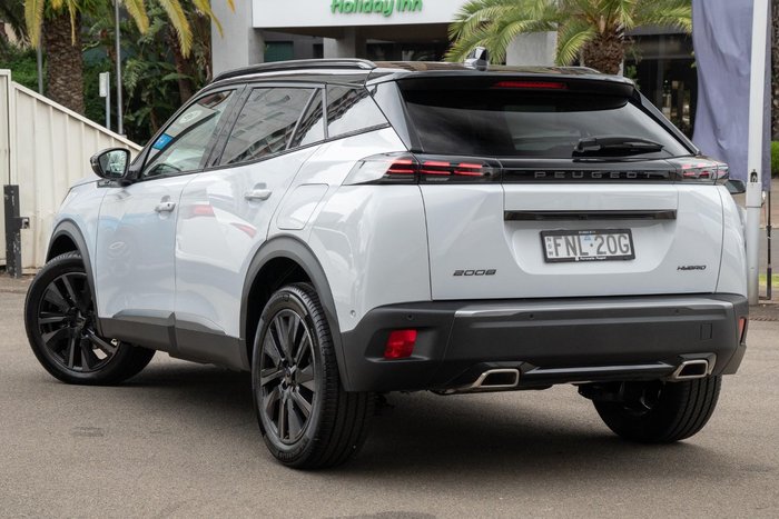 2025 Peugeot 2008 GT Hybrid P24 MY25 Okenite White