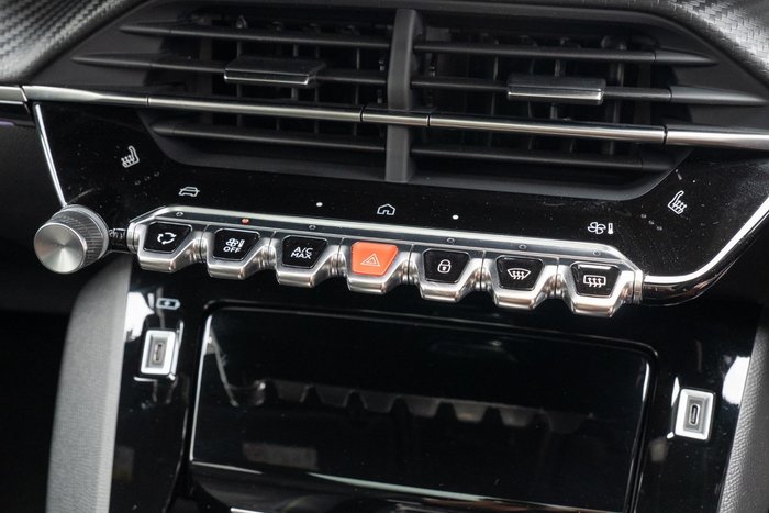 2025 Peugeot 2008 GT Hybrid P24 MY25 Okenite White