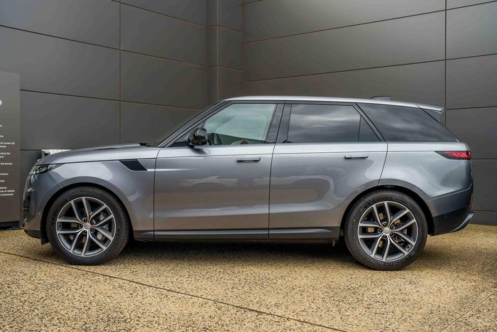 2024 Land Rover Range Rover Sport D250 SE