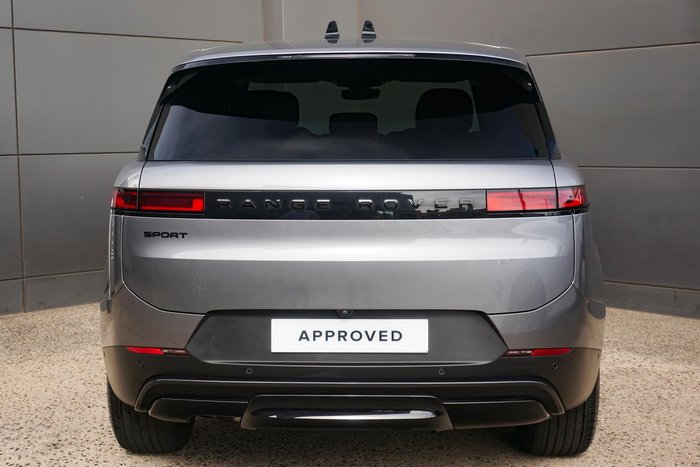 2024 Land Rover Range Rover Sport D250 SE