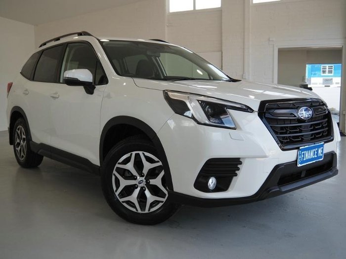 2023 Subaru Forester 2.5i
