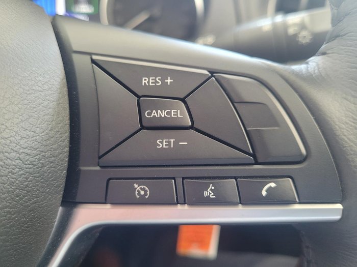 2024 Nissan Navara ST