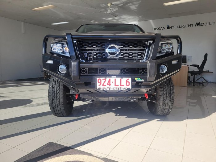 2024 Nissan Navara ST