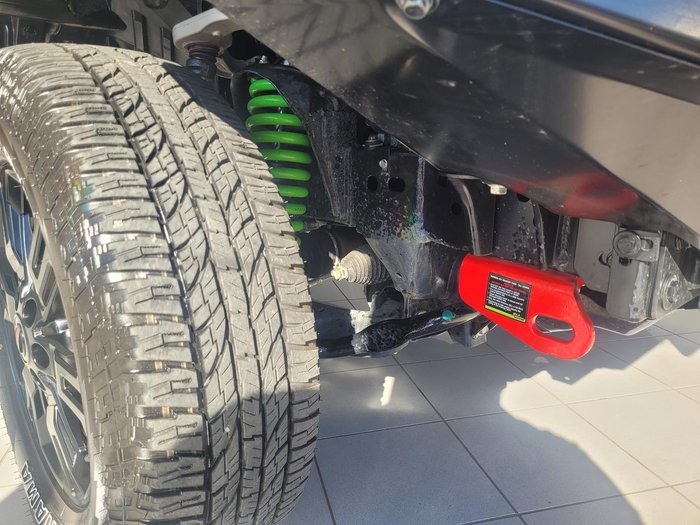 2024 Nissan Navara ST