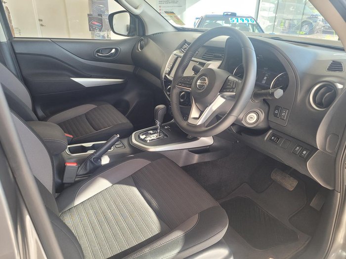 2024 Nissan Navara ST