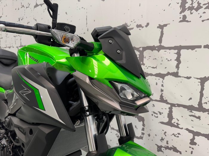 2025 Kawasaki Z500 (ER500) Z Green