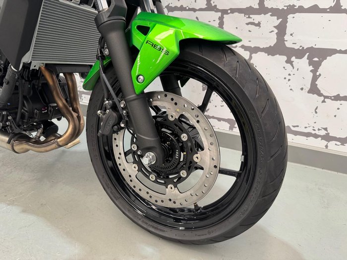 2025 Kawasaki Z500 (ER500) Z Green