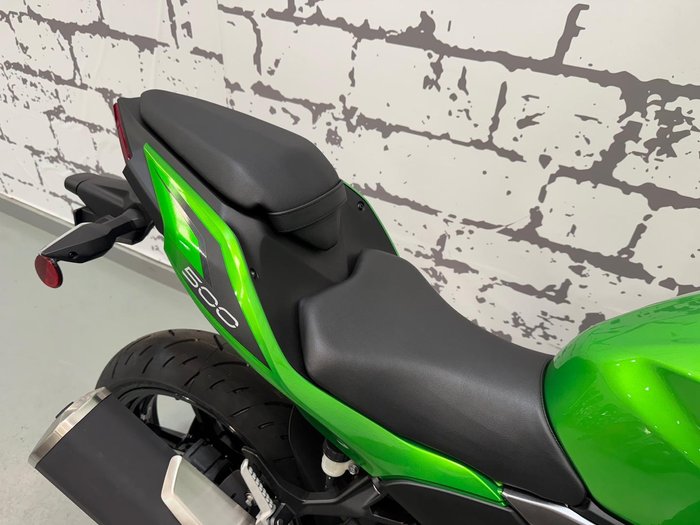 2025 Kawasaki Z500 (ER500) Z Green