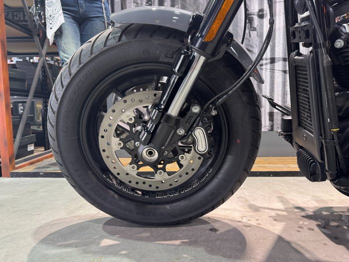 2022 Harley-davidson FXFBS FAT BOB (114) GUNSHIP GRAY