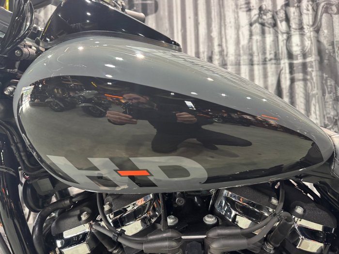 2022 Harley-davidson FXFBS FAT BOB (114) GUNSHIP GRAY