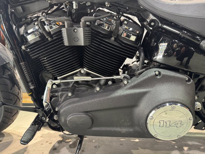 2022 Harley-davidson FXFBS FAT BOB (114) GUNSHIP GRAY