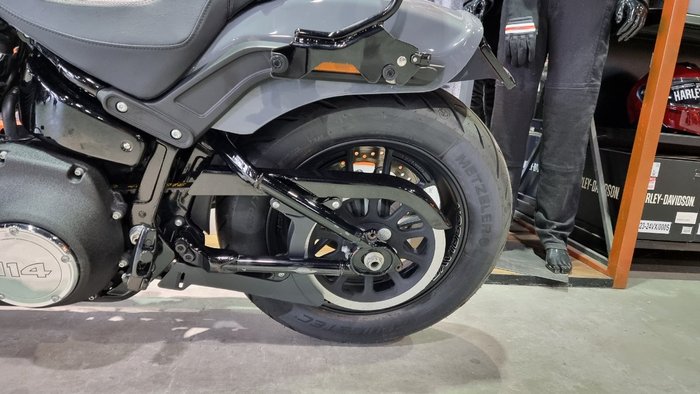 2022 Harley-davidson FXFBS FAT BOB (114) Gunship Grey