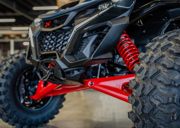 2025 Can-Am MAVERICK R X rs Maverick